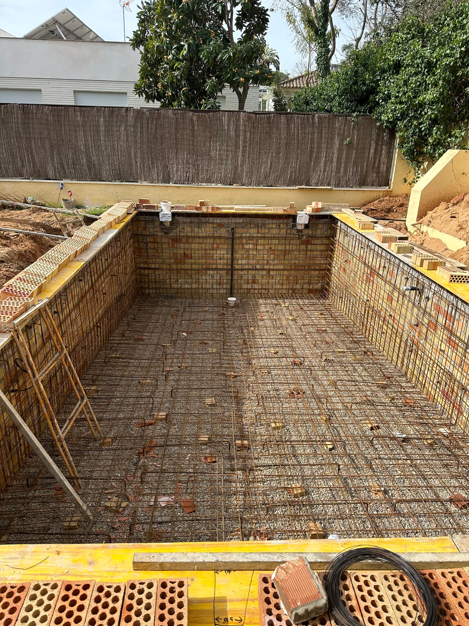 Avance de obra de la piscina Vista Hermosa